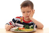Làm gì khi con bạn biếng ăn hay béo phì? Làm gì khi con bạn biếng ăn hay béo phì?