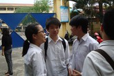 Ôn thi tốt nghiệp THPT: Lạc giữa “ma trận” đề thi Ôn thi tốt nghiệp THPT: Lạc giữa “ma trận” đề thi