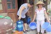 Người dân lại khát nước trầm trọng Người dân lại khát nước trầm trọng