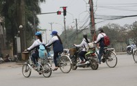 Đã đến lúc “quản chặt” chuyện đi xe máy, xe đạp điện của học sinh? Đã đến lúc “quản chặt” chuyện đi xe máy, xe đạp điện của học sinh?