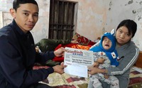 Sức khỏe của bé Thiên bị u đầu tụy yếu hơn, chưa thể tiến hành phẫu thuật tiếp Sức khỏe của bé Thiên bị u đầu tụy yếu hơn, chưa thể tiến hành phẫu thuật tiếp