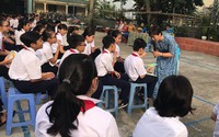 Chuyện những cái tát: Có những việc quan trọng hơn "ném đá"! Chuyện những cái tát: Có những việc quan trọng hơn "ném đá"!