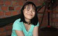 Cô bé bị ung thư máu nuôi nước mơ làm thư ký tòa án Cô bé bị ung thư máu nuôi nước mơ làm thư ký tòa án