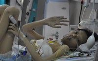 Mẹ nghèo nhói lòng nhìn con bị mô bào phổi 5 năm trời không đầu hàng số phận Mẹ nghèo nhói lòng nhìn con bị mô bào phổi 5 năm trời không đầu hàng số phận