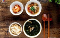 Mẹ nấu canh rong biển kiểu này vừa ngon lại chẳng tanh, cả nhà ăn nhanh kẻo hết Mẹ nấu canh rong biển kiểu này vừa ngon lại chẳng tanh, cả nhà ăn nhanh kẻo hết