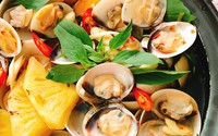 Nghêu nấu nước dừa Nghêu nấu nước dừa