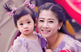 Mai Phương không muốn con gái thấy cô đau đớn vì bệnh Mai Phương không muốn con gái thấy cô đau đớn vì bệnh