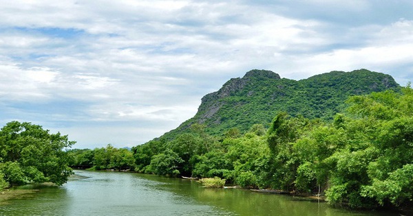 Thâm cung bí sử (219 - 5): Linh hồn một miền đất