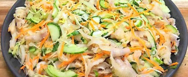 Cách làm món nộm chân gà rút xương đơn giản Cách làm món nộm chân gà rút xương đơn giản