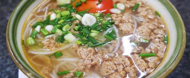 Bún riêu cua ốc xào nghệ ở Sài Gòn Bún riêu cua ốc xào nghệ ở Sài Gòn