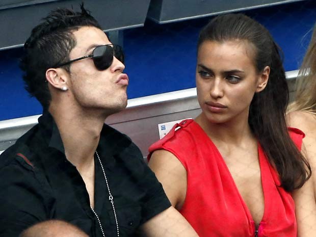 Lộ bằng chứng Ronaldo chia tay siêu mẫu Irina Shayk