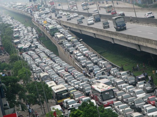 Nguy cơ &ugrave;n tắc tăng cao khi x&oacute;a l&agrave;n khẩn cấp V&agrave;nh đai 3 tr&ecirc;n cao - Ảnh 1.