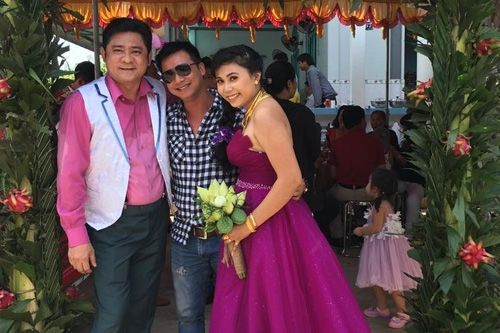 Đám cưới vô cùng giản dị của Huỳnh Anh Tuấn ở tuổi 48