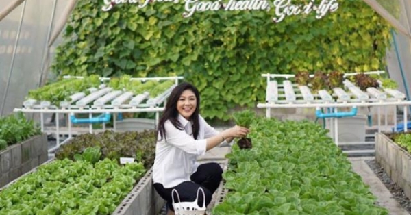 Mê mẩn vườn rau xanh, nấm sạch của cựu nữ Thủ tướng Thái Lan