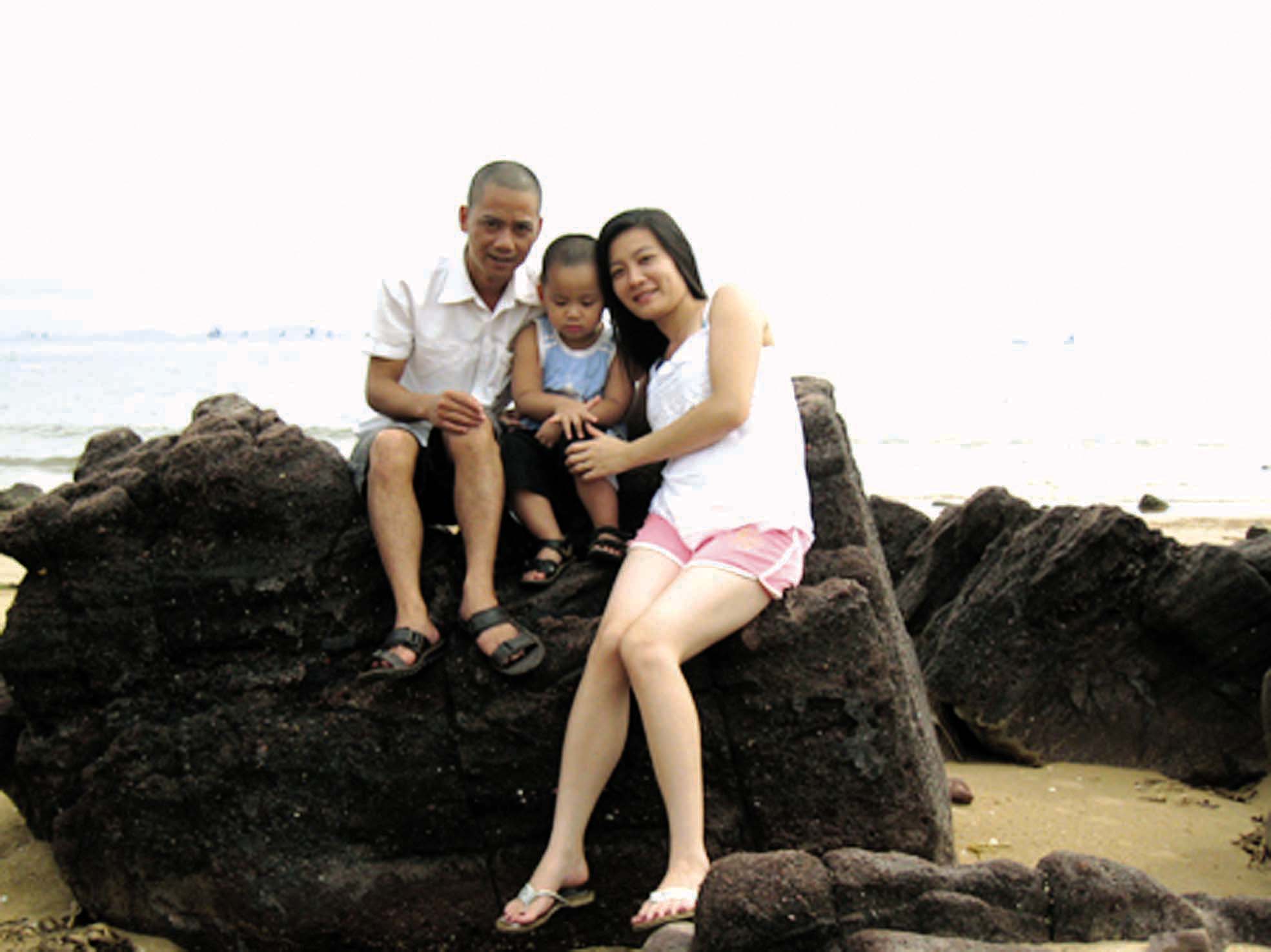 Diễn viên Trần Bình Trọng: Không phải đại gia vẫn cưới được “chân dài”