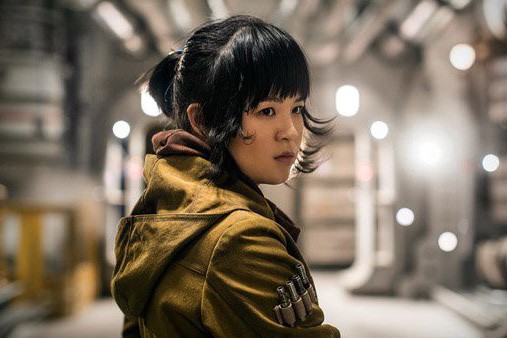 Phản ứng của hàng loạt sao Hollywood khi nữ diễn viên gốc Việt lên án việc bị kỳ thị chủng tộc tại Mỹ