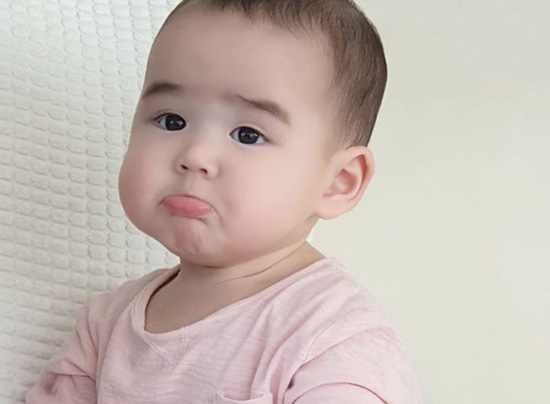 Con gái lai 7 tháng tuổi lai Tây xinh như thiên thần của Bảo Trúc