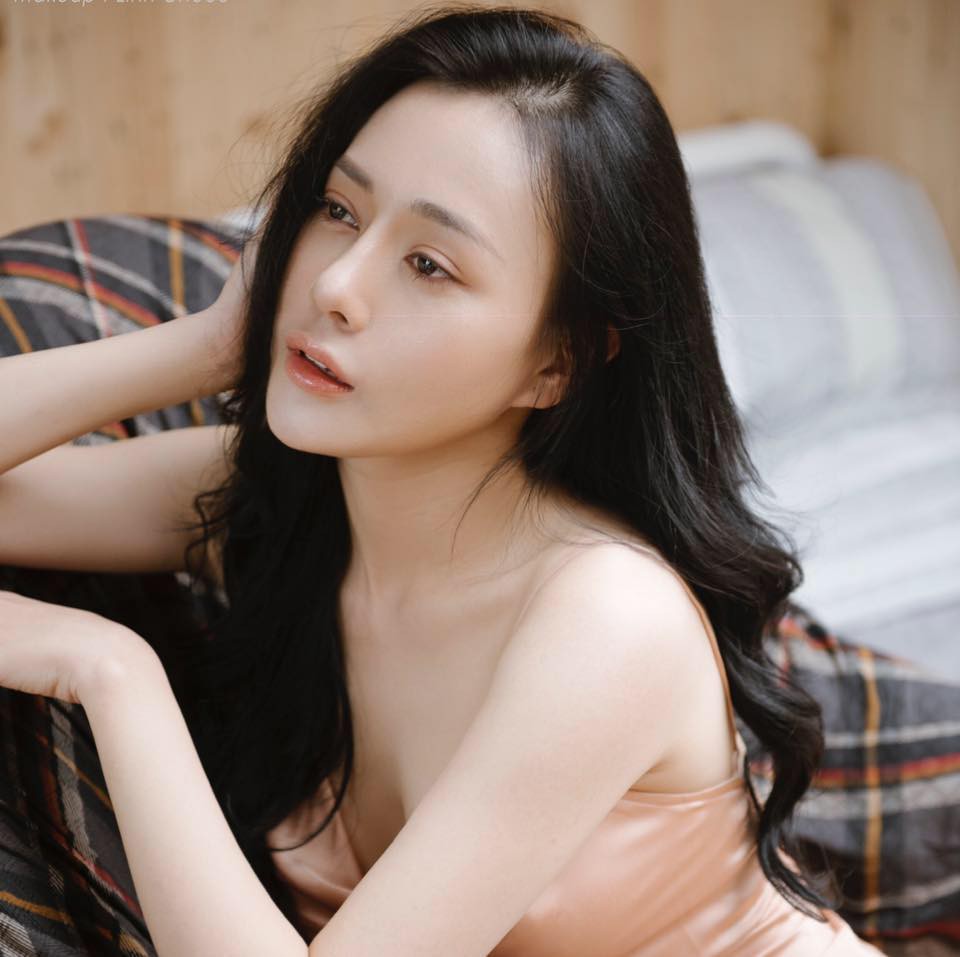 Mỹ Nhân Việt “Fa”: Valentine “Đặc Biệt” Như... Ngày Thường