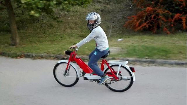 Năm 1983, một phiên bản mới là Babetta 210 ra đời. Nó có thiết kế mới với động cơ được trang bị hộp số 2 cấp tự động.