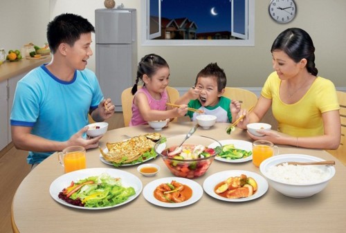 Sức mạnh không ngờ của bữa cơm gia đình khiến nhiều người ngỡ ngàng