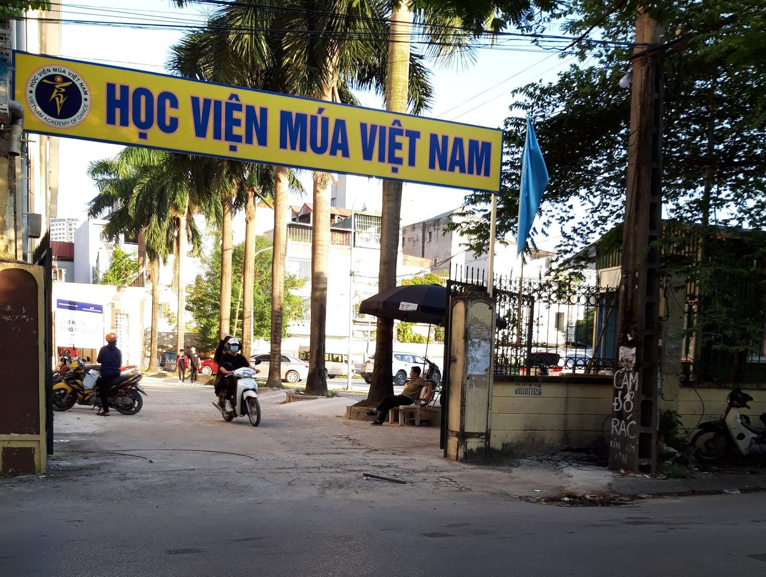 Ba Nữ Sinh Đỗ Đại Học Sân Khấu - Điện Ảnh Nguy Cơ Trượt Vì Học Viện Múa  Việt Nam “Giam” Bằng