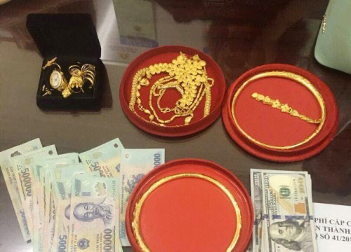 Bình Định: Đi làm đồng, nông dân bị kẻ gian cạy cửa trộm 600 triệu tiền vàng - Ảnh 1.
