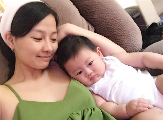 Diễn viên Khánh Hiền và cuộc sống bán hàng online ở Mỹ để nuôi con