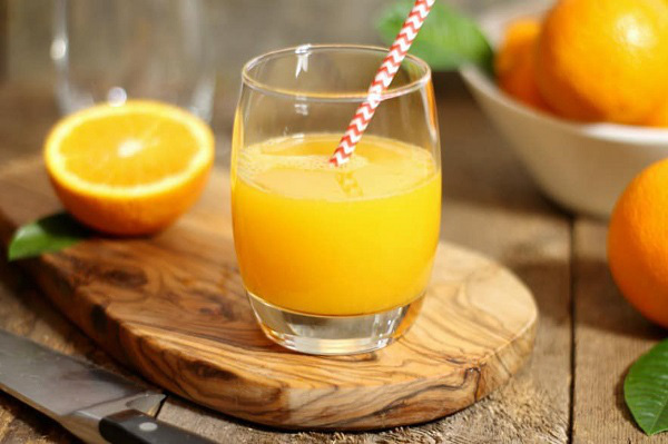 Một cốc nước cam bằng một thang thuốc bổ nhưng đừng dại uống vào 4 thời điểm này kẻo rước thêm bệnh - Ảnh 3.