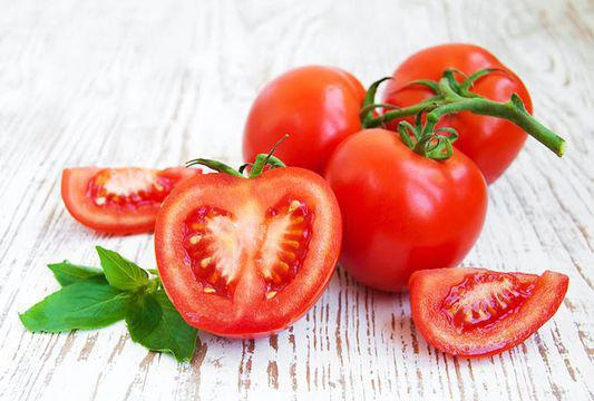 Chuyên gia khuyên ăn cà chua cùng 4 món này để ngăn chặn ung thư - Ảnh 1.