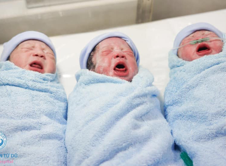 Ca sinh 3 tự nhiên hiếm gặp ở Bệnh viện Từ Dũ