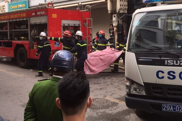 شاهدان گفتند هنگام آتش سوزی 4 نفری که در هانوی جان خود را از دست دادند - عکس 6.
