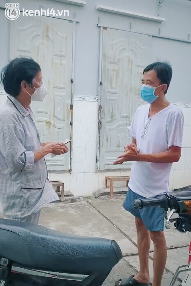 Chuyện xúc động rơi nước mắt về những người lao động nổi tiếng bất đắc dĩ - Ảnh 3.
