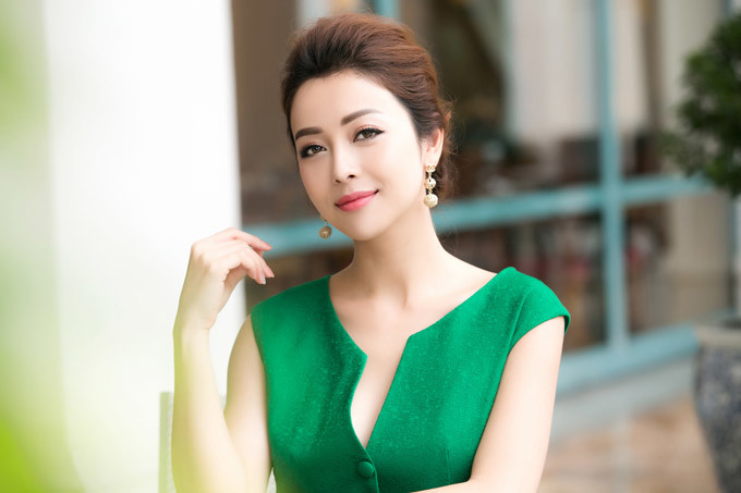 Hoa hậu Jennifer Phạm trở lại đóng phim sau 10 năm