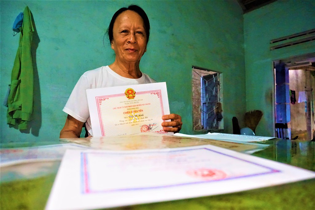 Chuyện về nữ c&ocirc;ng an bắt tr&ugrave;m giang hồ bằng&hellip; một th&ugrave;ng bia - Ảnh 1.