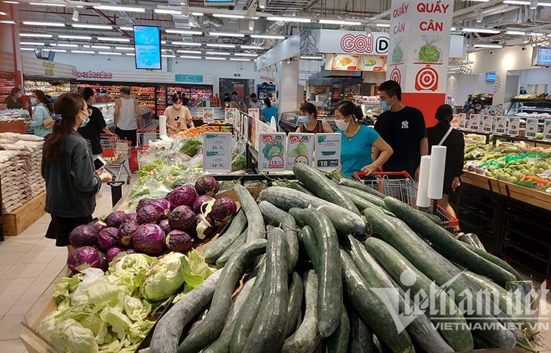 Đón cú 'sốc' giá xăng, nhất loạt tin rằng mai kia hàng hóa đồng loạt tăng giá - Ảnh 3.