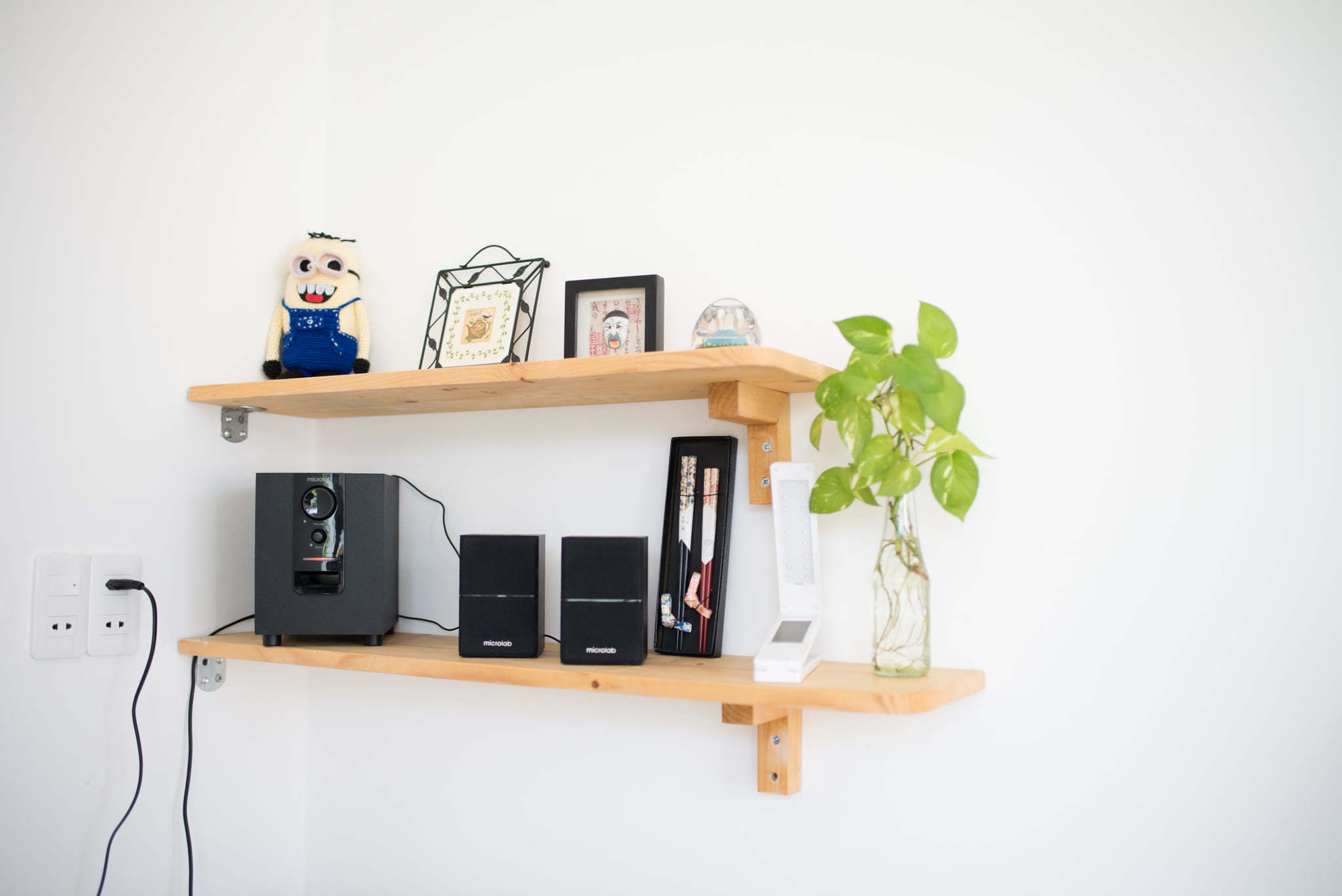Sức hút khó cưỡng từ ngôi nhà 110m2, đồ đạc tối giản hết mức - Ảnh 9. Sức hút khó cưỡng từ ngôi nhà 110m2, đồ đạc tối giản hết mức - Ảnh 9.