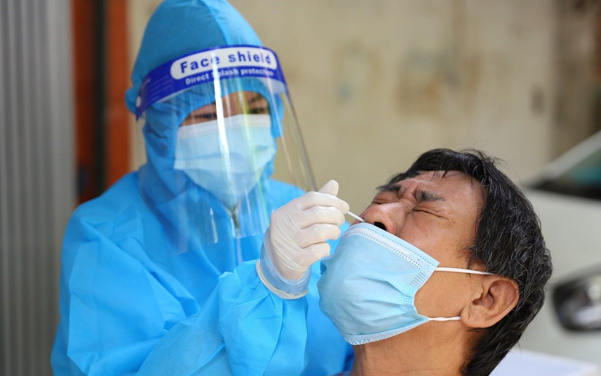 Bản tin COVID-19 ngày 7/10: 4.150 ca mới tại Hà Nội, TP HCM và 41 tỉnh, gần 50 triệu liều vaccine được tiêm