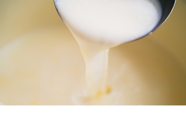 C&ocirc; g&aacute;i bị đau lưng kh&ocirc;ng ngủ được, kh&aacute;m thấy xương thủng như tổ ong, tất cả l&agrave; do 1 loại nước nhiều người y&ecirc;u th&iacute;ch - Ảnh 3.