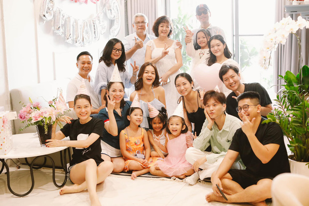 Phạm Quỳnh Anh đăng ảnh sinh nhật con, vô tình tiết lộ mối quan hệ của Quang Huy với gia đình vợ cũ - Ảnh 5.