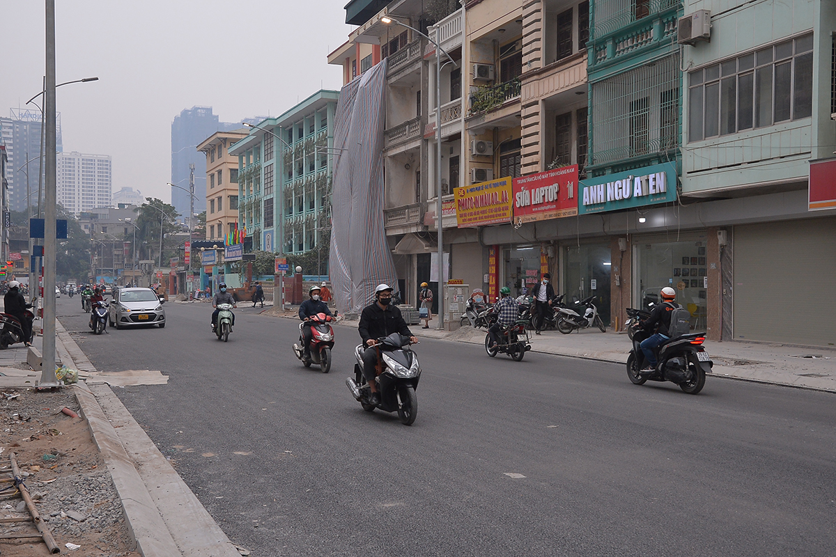 Sắp hoàn thành &quot;con đường đau khổ&quot;dài hơn 400 mét nhưng 4 năm thi công mới hoàn thành - Ảnh 7.