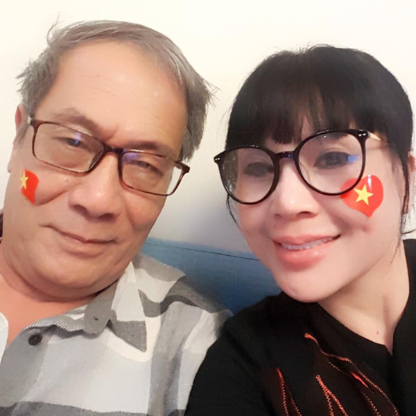 Tuổi hưu bình yên bên vợ là NSND Lan Hương của ông nội nhà văn Hoa xinh đẹp trong &quot;Mặt nạ gương&quot; - Ảnh 6.