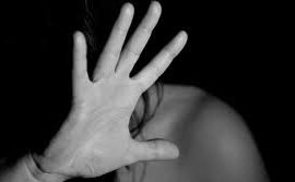 Vụ án hiếp dâm bi thảm nhất Ấn Độ: Chồng và bố đẻ của nạn nhân đã bị cảnh sát bắt giữ - Ảnh 1.