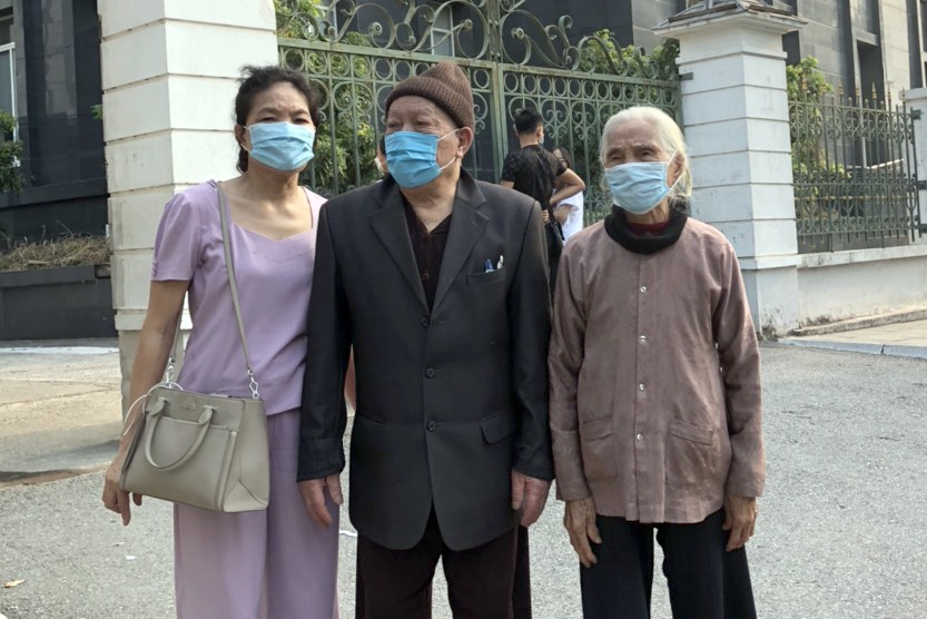 Dừng điều tra vụ &aacute;n li&ecirc;n quan con d&acirc;u khai tử bố mẹ chồng - Ảnh 1.