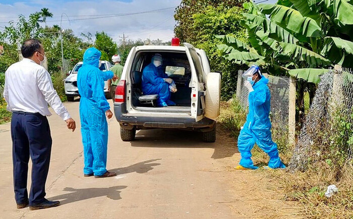 V&agrave;o khu c&aacute;ch ly được 1 ng&agrave;y th&igrave; bỏ trốn, F0 được t&igrave;m tr&ecirc;n ngọn c&acirc;y - Ảnh 2.