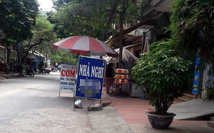 V&agrave;o nh&agrave; nghỉ c&ugrave;ng với một phụ nữ, người đ&agrave;n &ocirc;ng 61 tuổi tử vong bất thường - Ảnh 1.