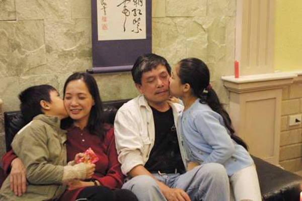 Tuổi hưu viên mãn bên chồng đạo diễn nổi tiếng của NSND Lê Khanh: 58 tuổi vẫn giành Bông sen vàng - Ảnh 6.