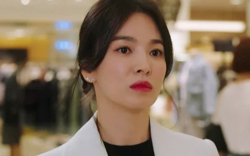 Song Hye Kyo giúp loạt sản phẩm cháy hàng