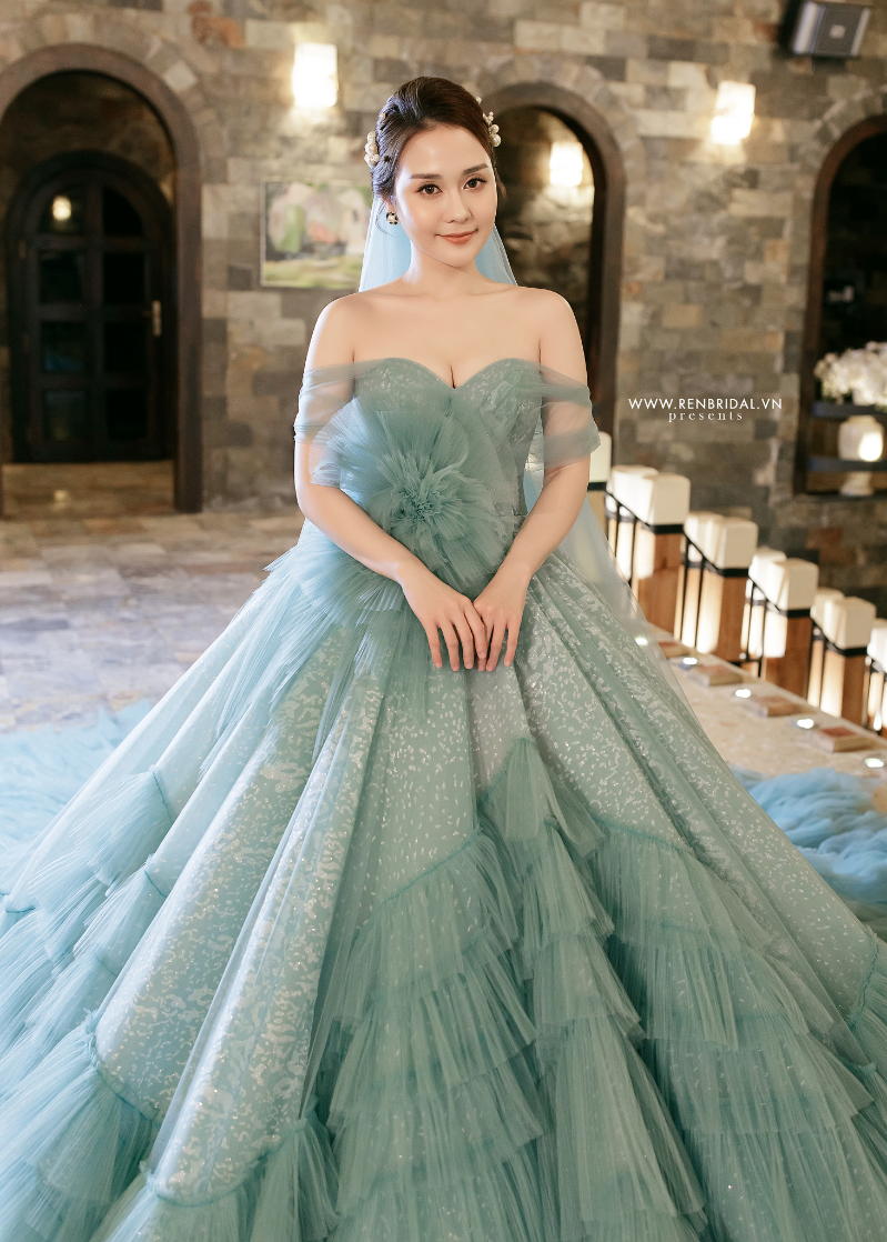 30 mẫu váy cưới đẹp xu hướng 2022 hot nhất hiện nay  Thời trang  Việt  Giải Trí