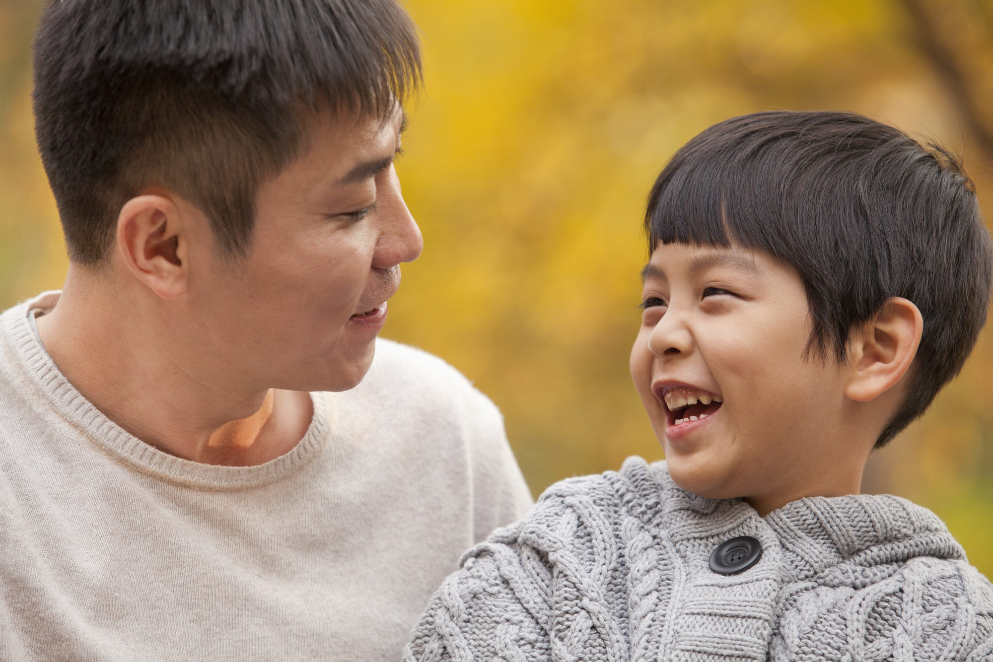 “Bố ơi, gia đình mình có giàu không”, 2 câu trả lời này khiến đứa trẻ có 2 cuộc đời hoàn toàn trái ngược nhau - Ảnh 1.