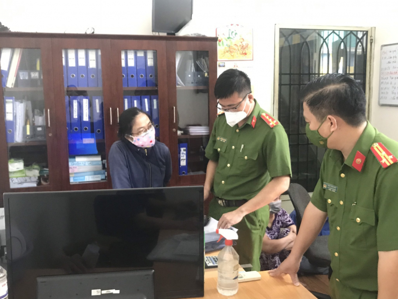 Nữ gi&aacute;m đốc li&ecirc;n quan đường d&acirc;y xăng giả ngh&igrave;n tỷ bị bắt - Ảnh 2.